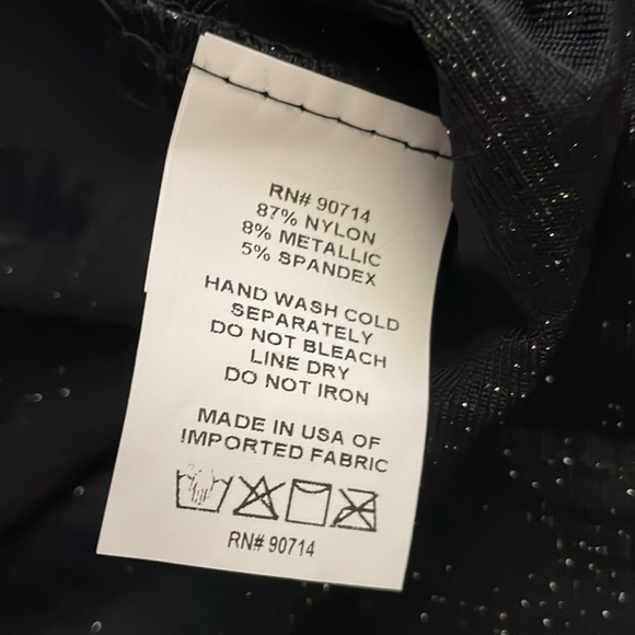 Vince Camuto Scoop Neck Shimmer Sleeveless Tank Top Medium NWT - Picture 4 of 10